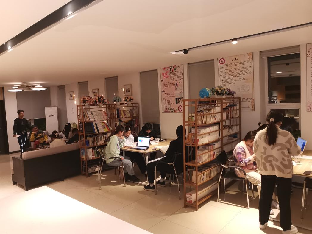 各具特色、独家体验！学长学姐带你逛遍六大社区