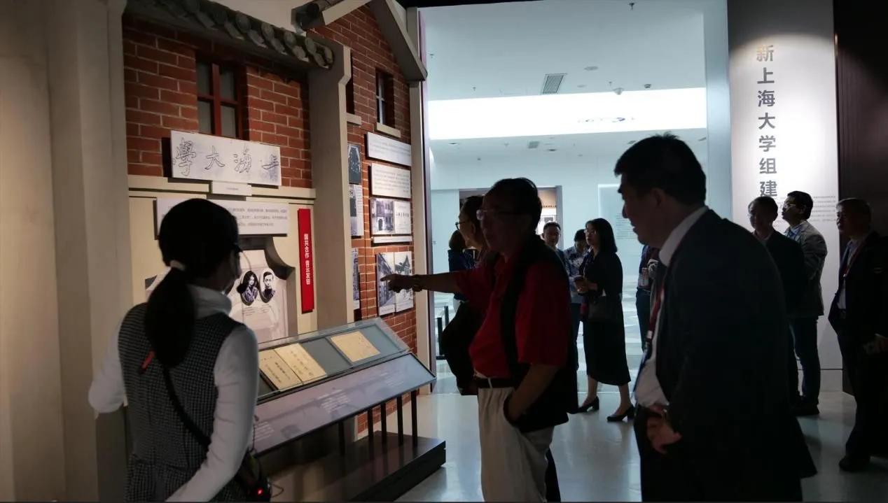 复旦大学校庆书法作品欣赏,复旦大学百年校庆书法作品欣赏