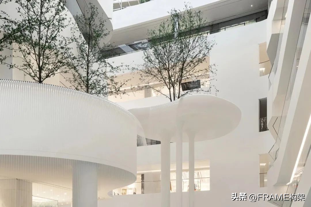 传统购物中心已死新商业如何重塑,购物中心创新的未来方向