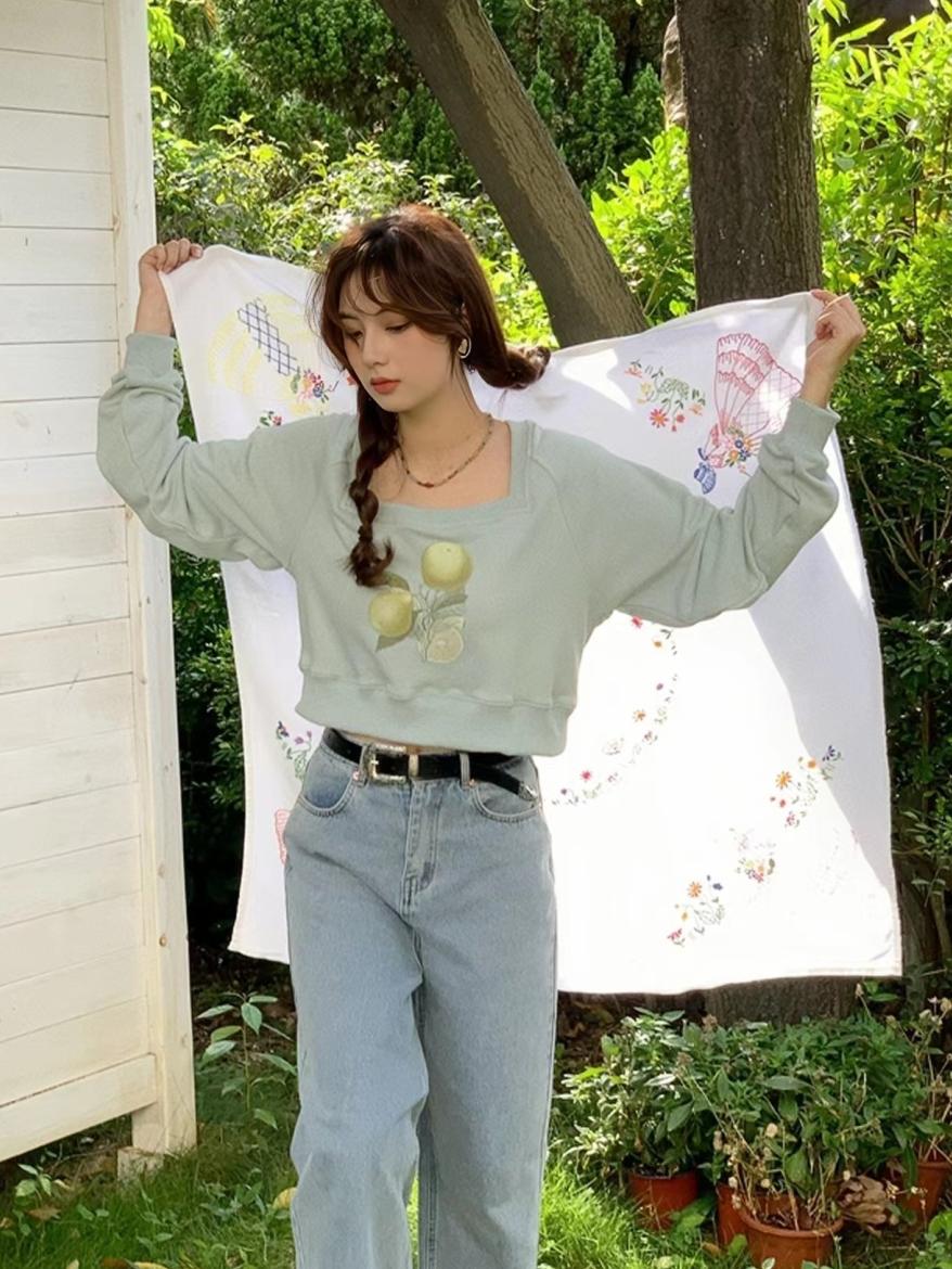 今年最流行的五款卫衣,现在流行这几种卫衣