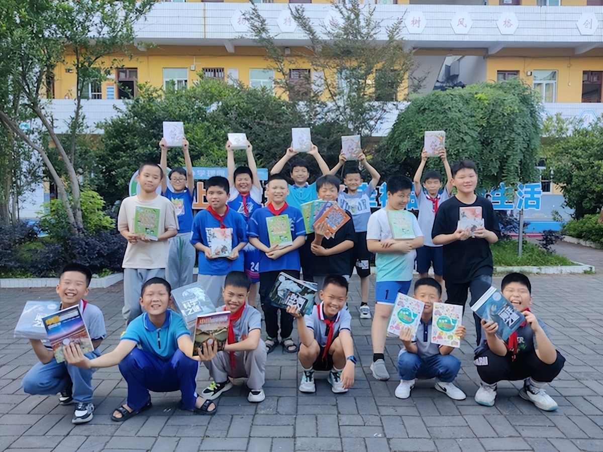 cctvnews暖心视频,cctvnews致青春