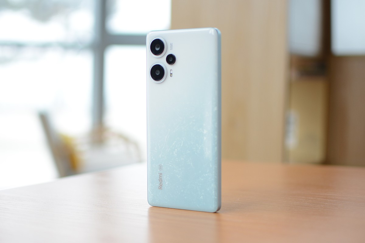 现在学生党最值得入手的手机512g,618哪款旗舰机值得入手