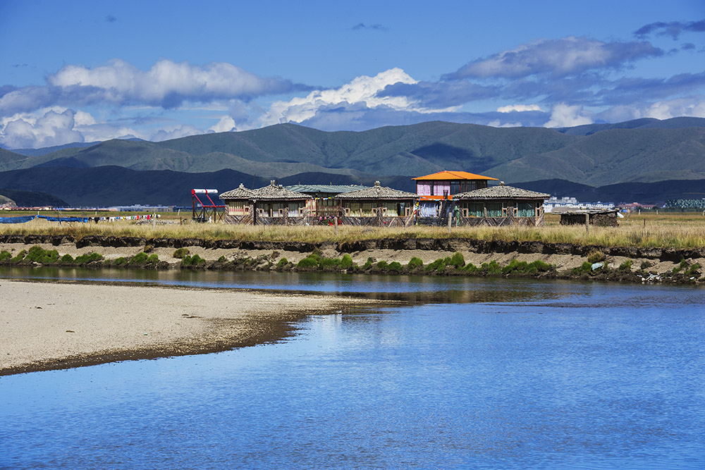 西部大草原旅游攻略,四川红原大草原自驾旅游攻略