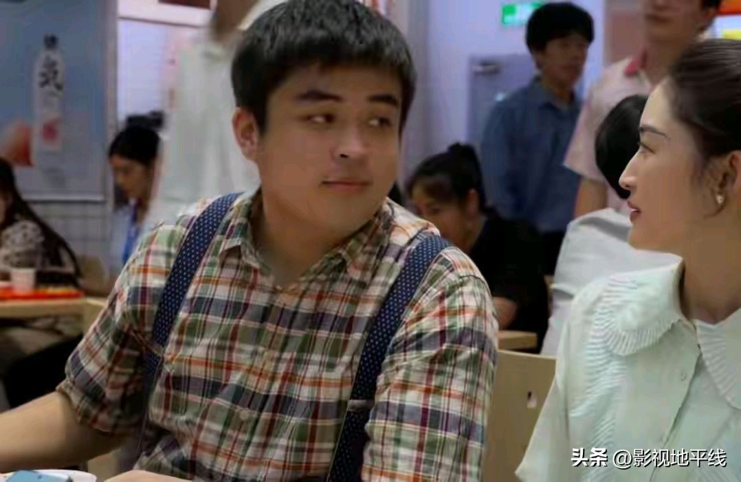 熟年何美莲大起底,熟年何美莲