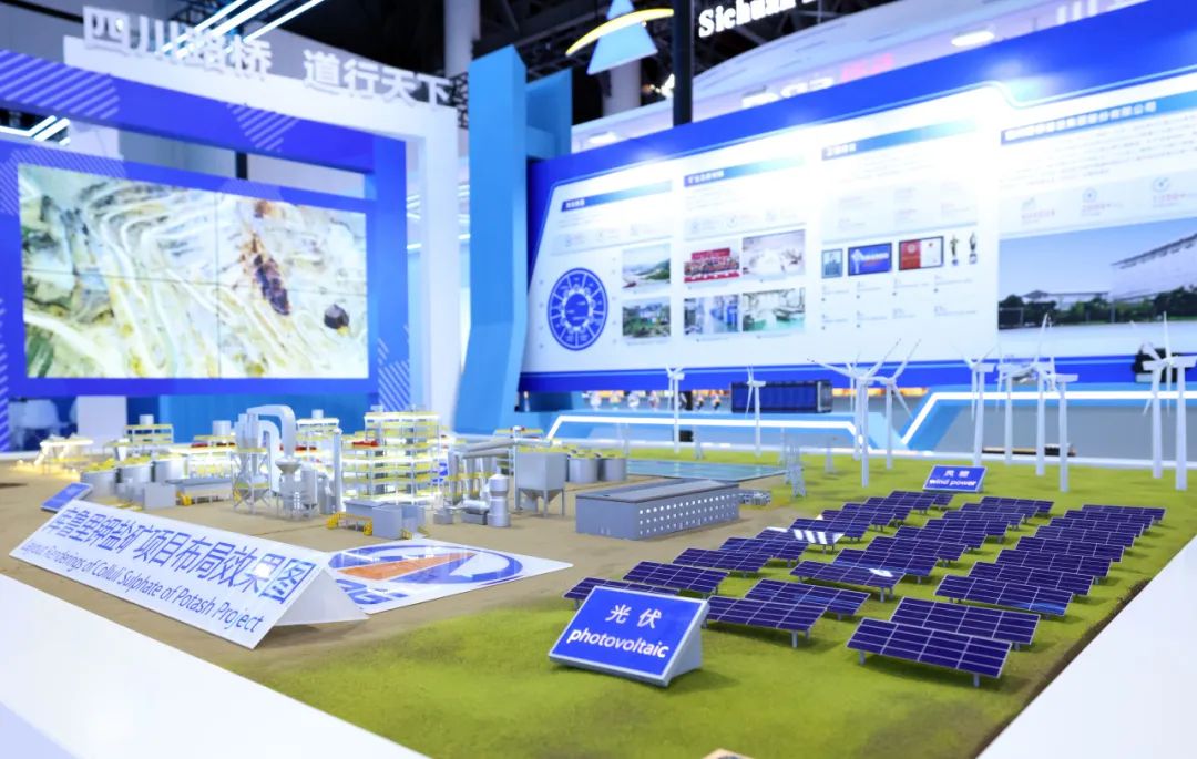 閫氳揪涓栫晫,閫氳揪涓栫晫浠庡鑷磋繙