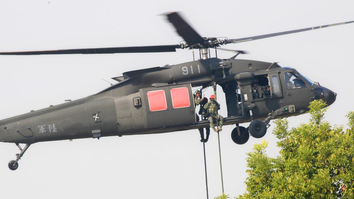 中国购买了多少架黑鹰,黑鹰中国买了多少架