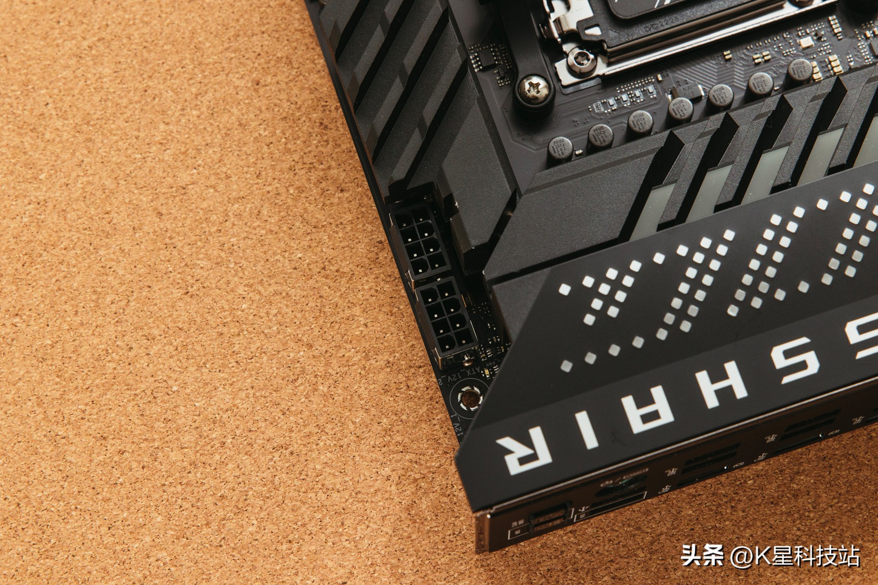 华硕x670e-egaming开箱评测,华硕x670e怎么选择