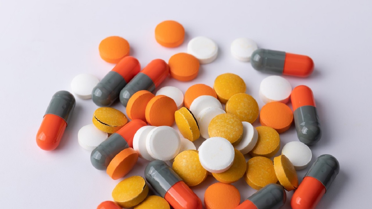 甲钴胺不只修复神经还能治4种病,甲钴胺片0.5毫升的功效与主治