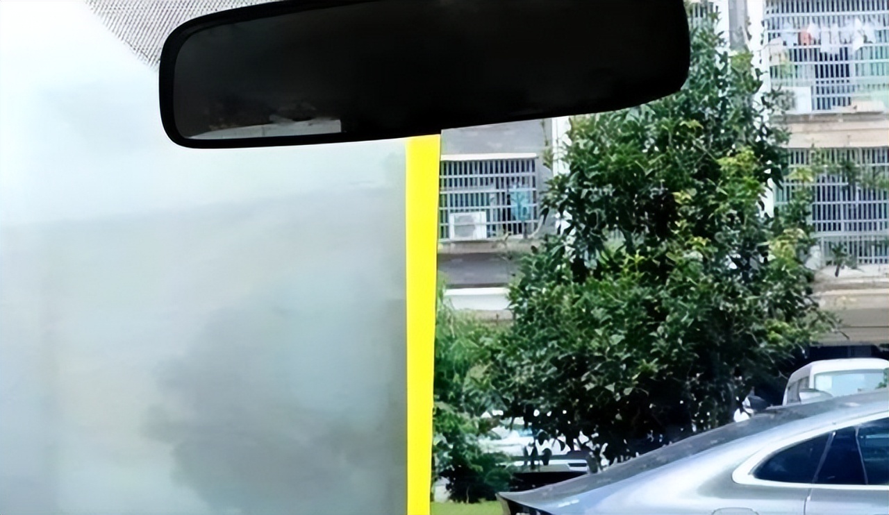 男人一旦有车“咬咬牙不喝酒”也要买这些汽车用品，高级又显档次