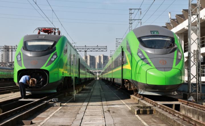 高铁和动车有什么区别如何去区分,高铁和动车有什么区别终于明白了