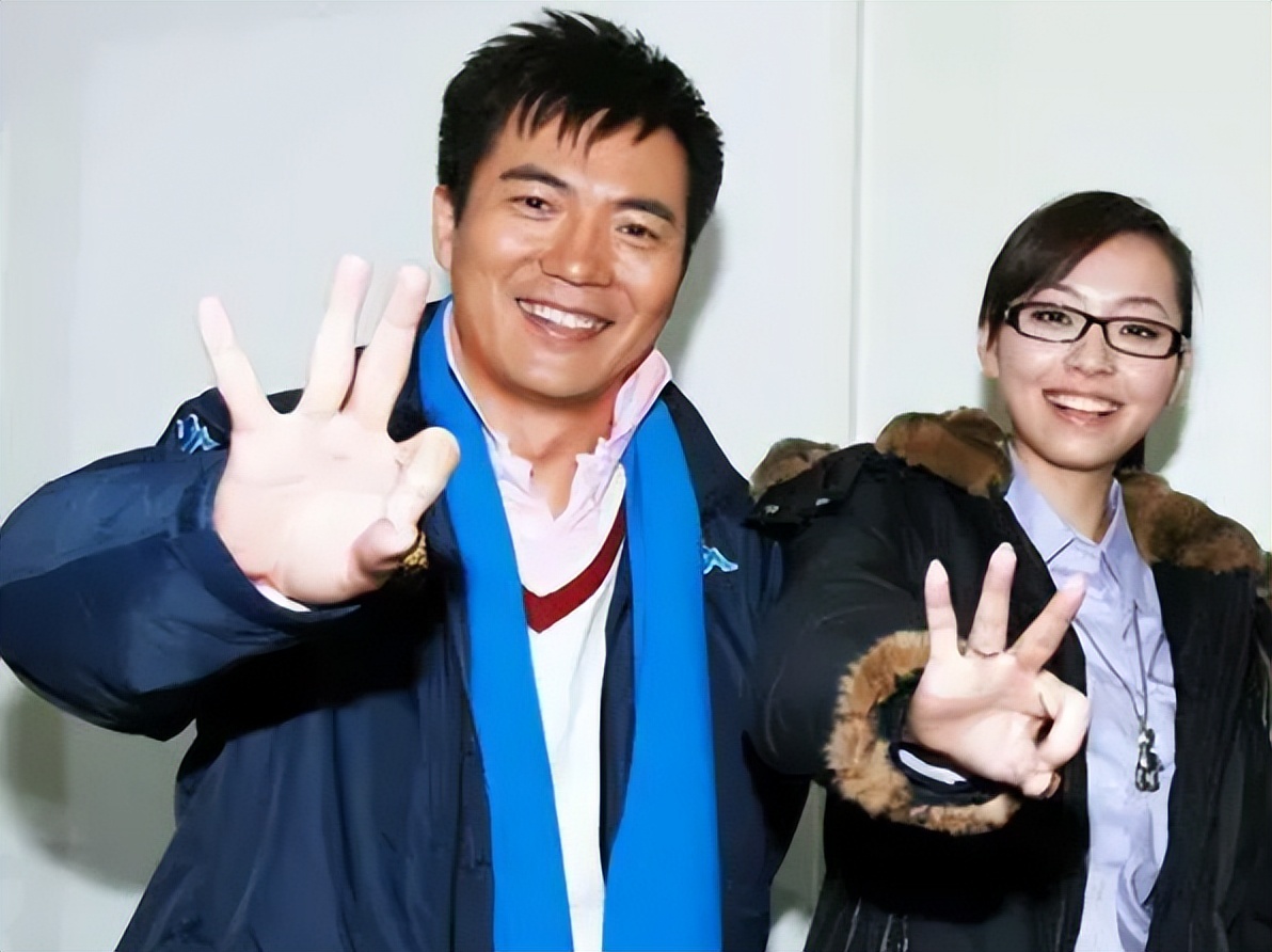 张靓颖与冯轲分手原因,张靓颖冯轲财产