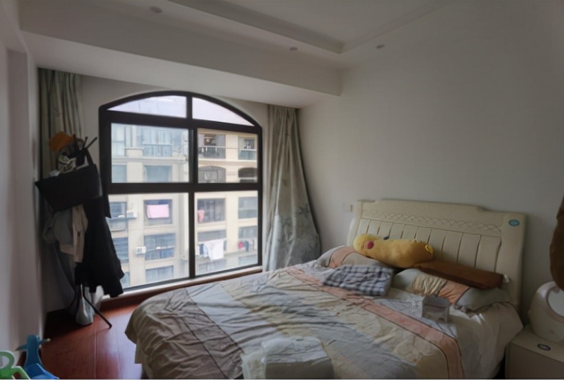 凶宅试睡员的凶宅标准房间图片,凶宅试睡员在凶宅对人有什么影响