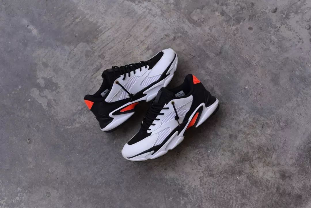 李宁cny系列,安踏李宁三六一度哪款好