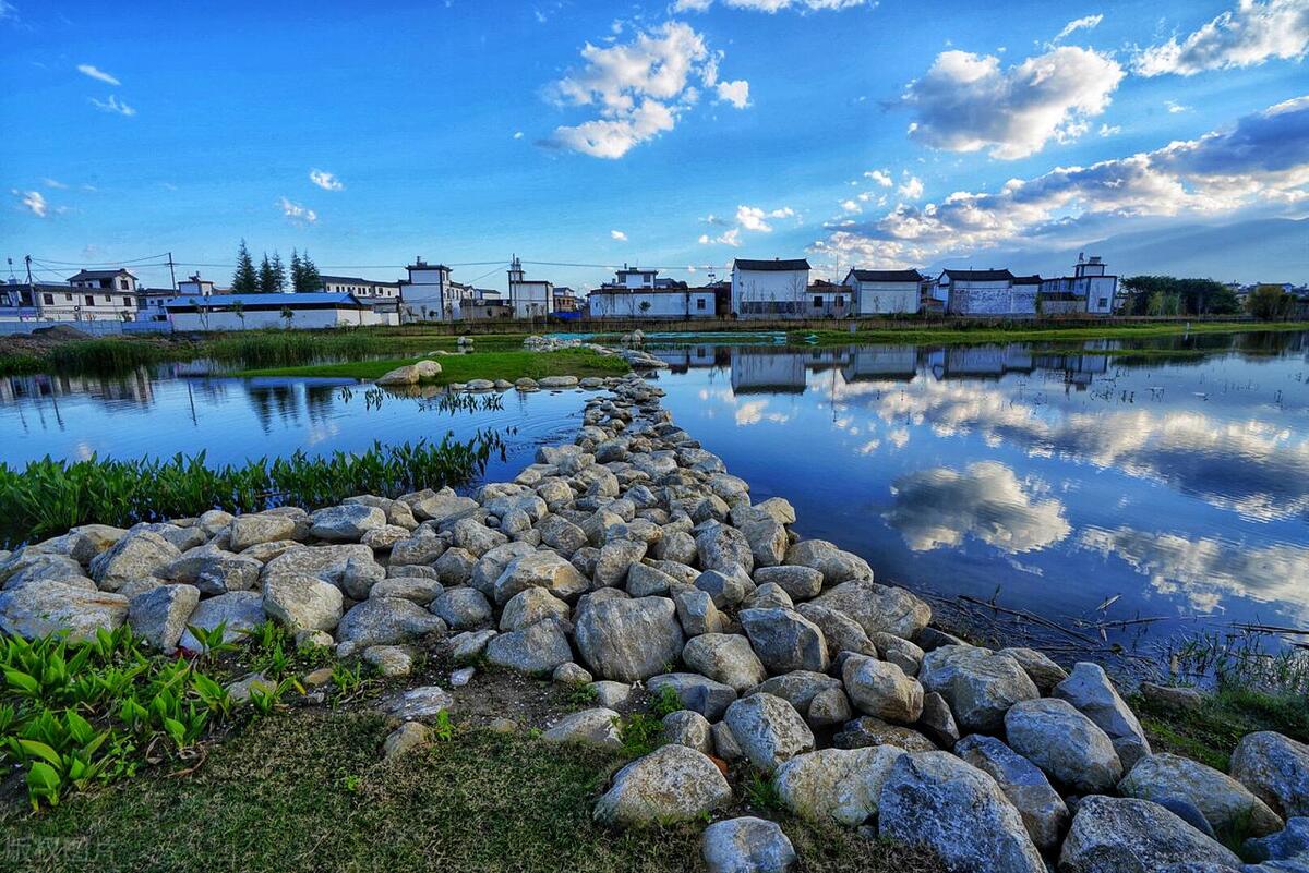 云南暑期旅游攻略近期跟团,暑假云南旅游5天全攻略自由行