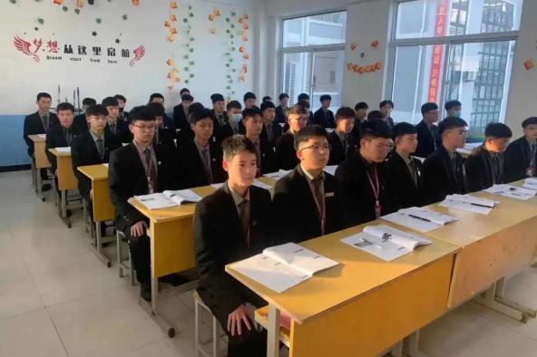 北京八维学院培训本科生吗,北京八维教育高薪就业学院