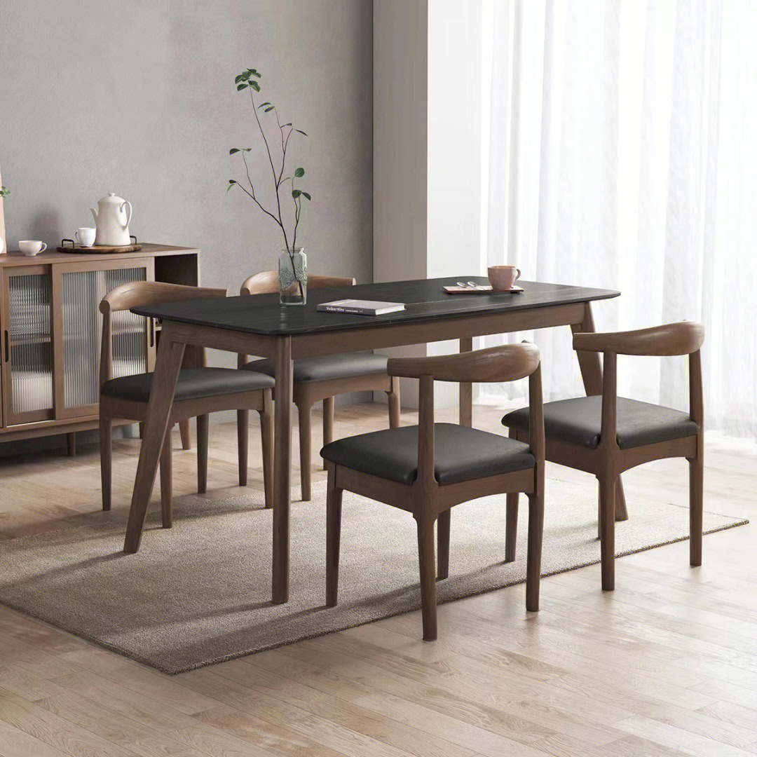 实木餐桌面怎么保养和清洗呢,实木餐桌日常打理