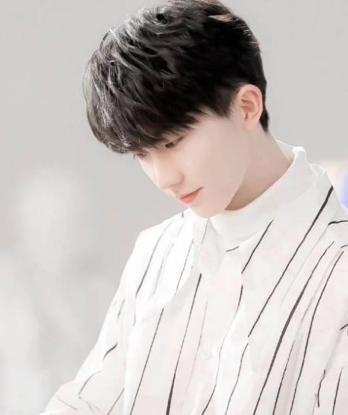 马嘉祺高考前说自己是学霸的视频,马嘉祺艺考成绩公布