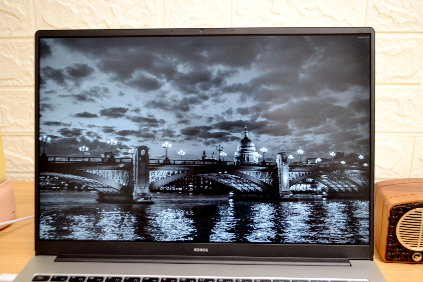 性能炸裂！16寸超窄边框+i5-12500H，荣耀MagicBookX16首发测评