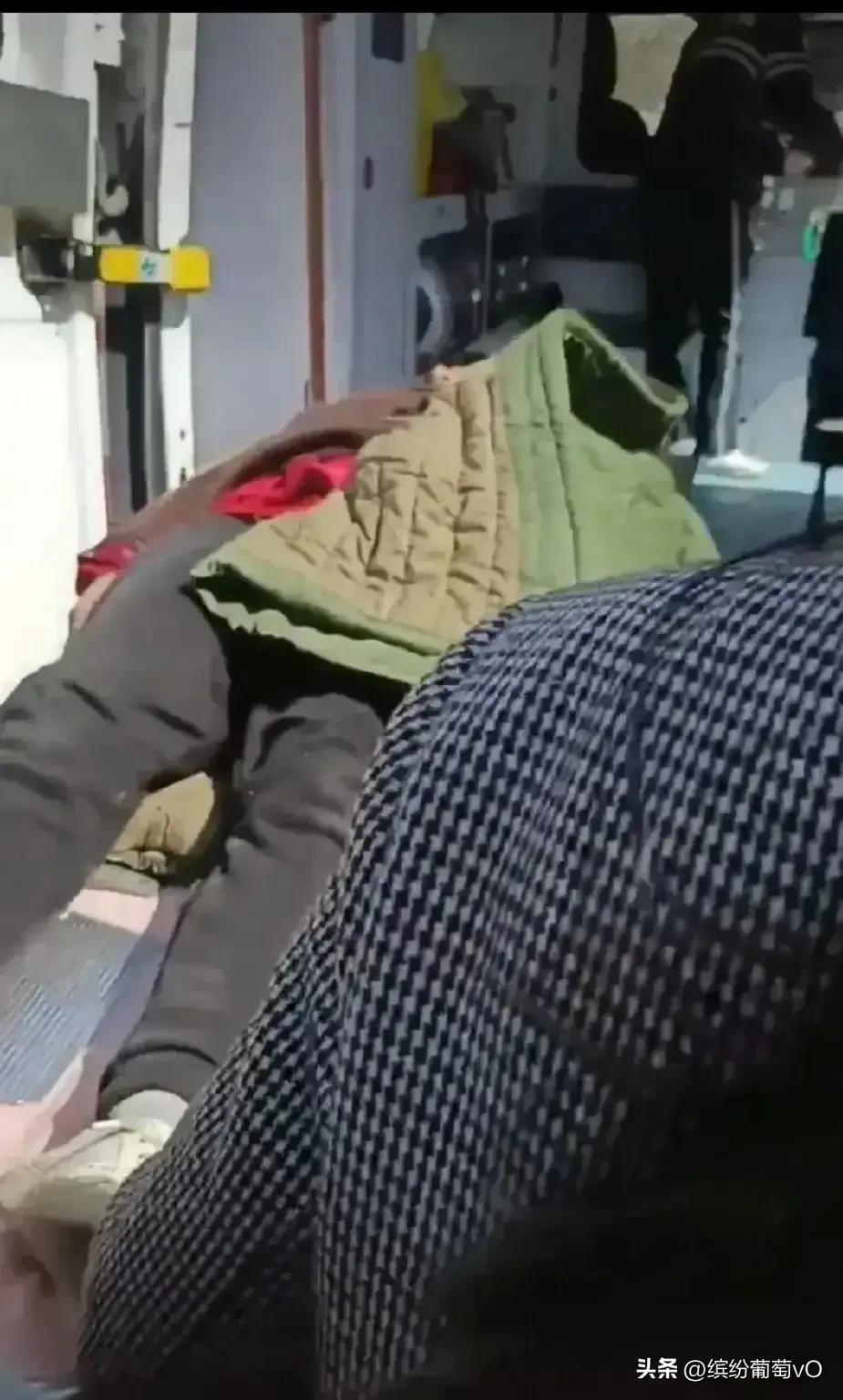 学生罚站死亡原因,学生罚站倒地死亡后续