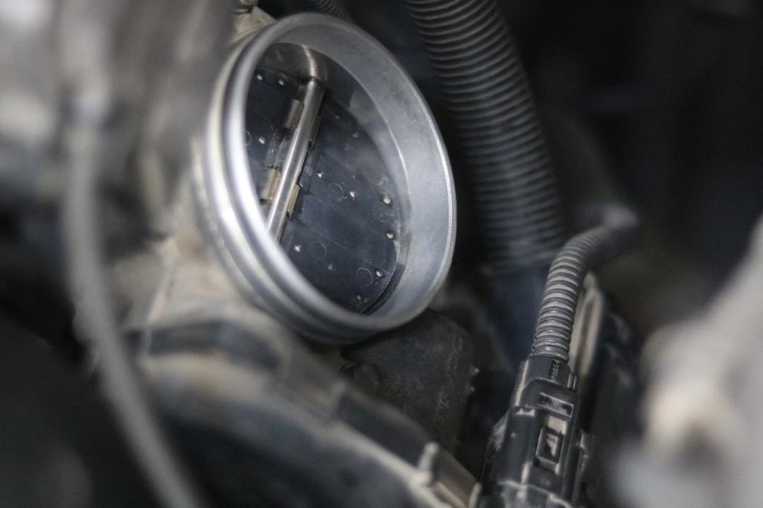 14款宝马x5老改新过程,2011款宝马x5翻新修复