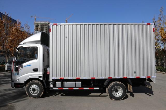 入门级轻卡怎么选,价格最低的4米2的轻卡