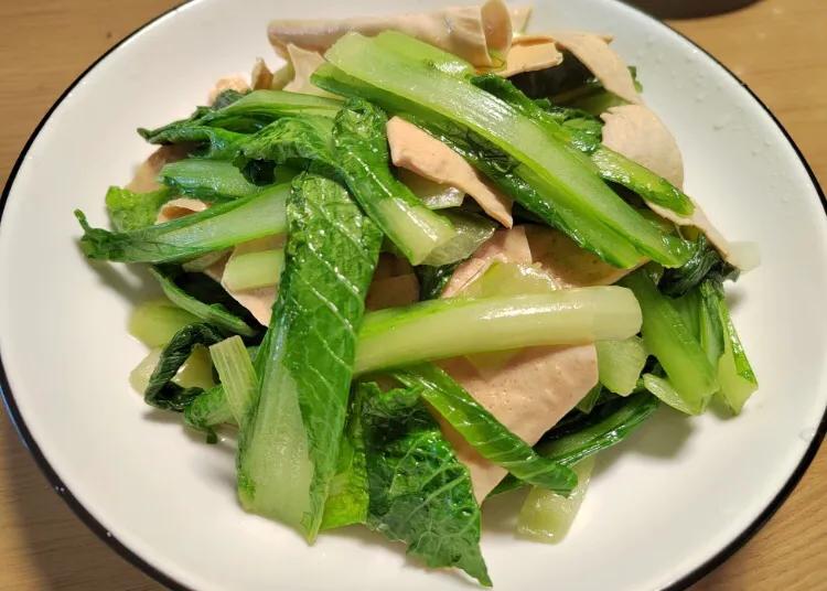 这5种绿叶菜，比牛奶含钙高，每天吃一把，全家老小钙都补足了