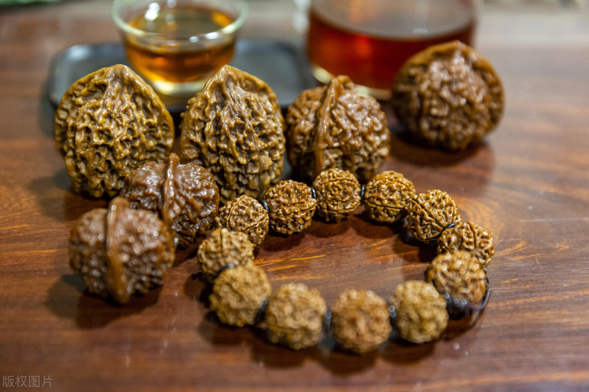 核桃熬油的方法,野生山核桃油的做法