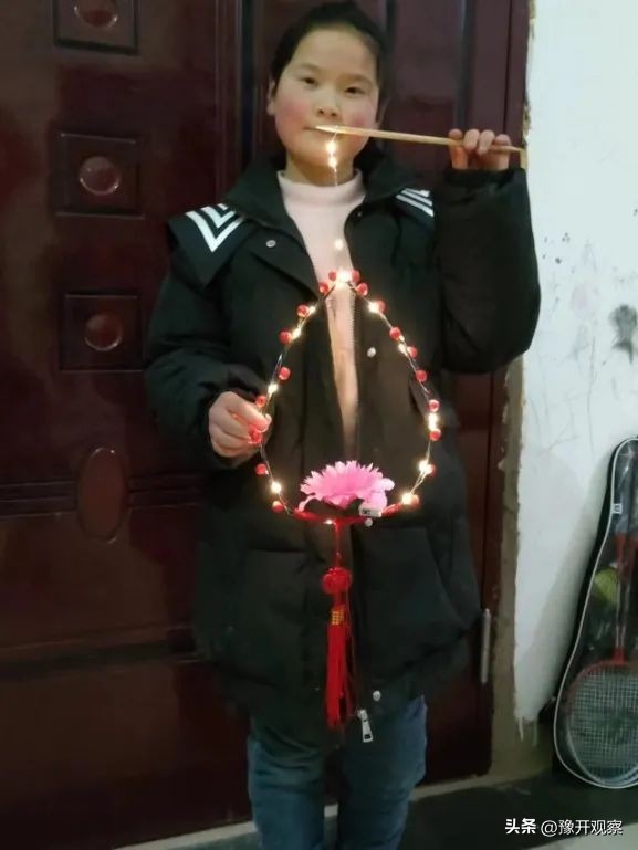 小学生元宵节做花灯活动,小学元宵节做花灯