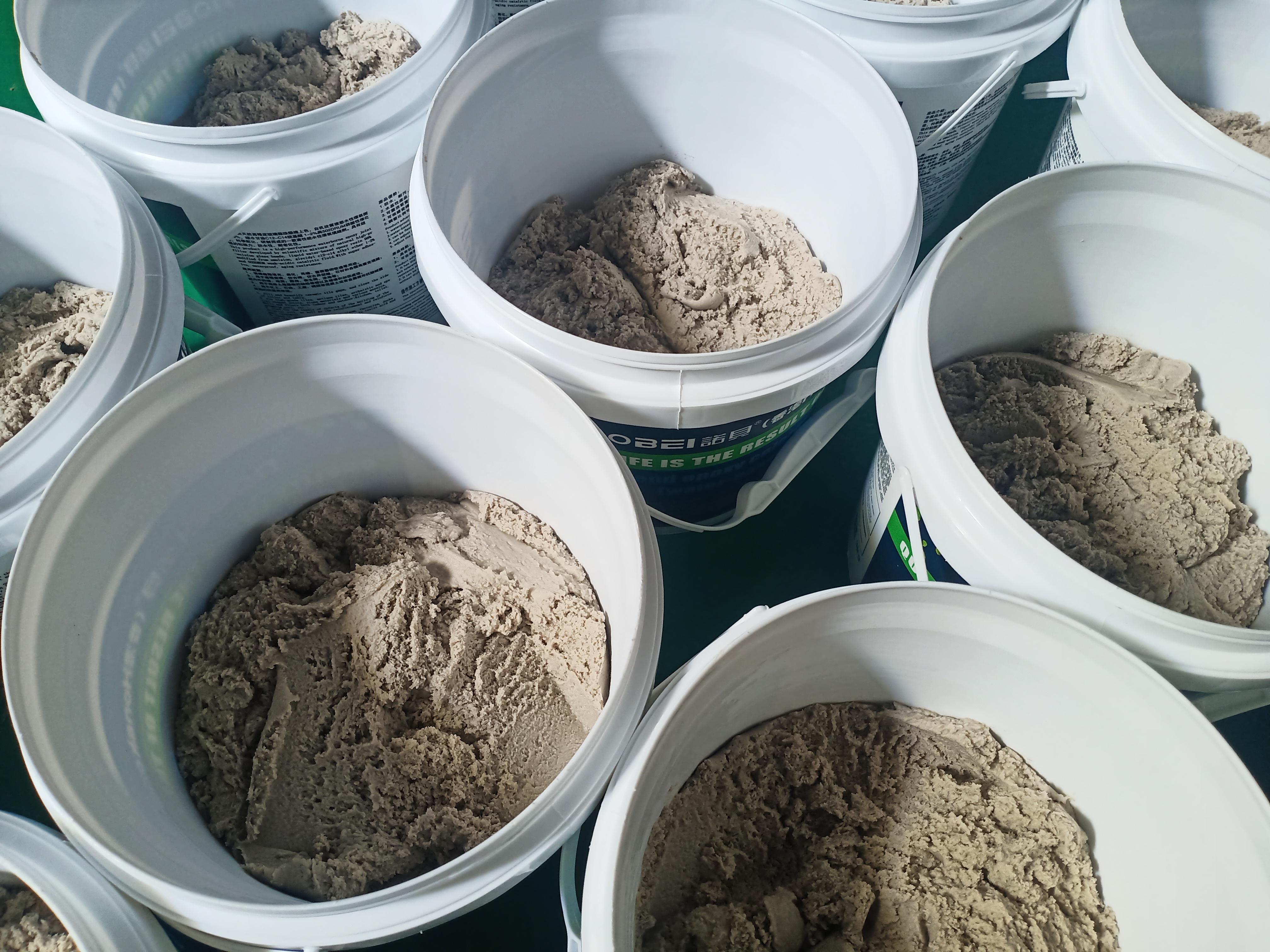 马贝和国产环氧彩砂,环氧彩砂进口树脂好还是国产好