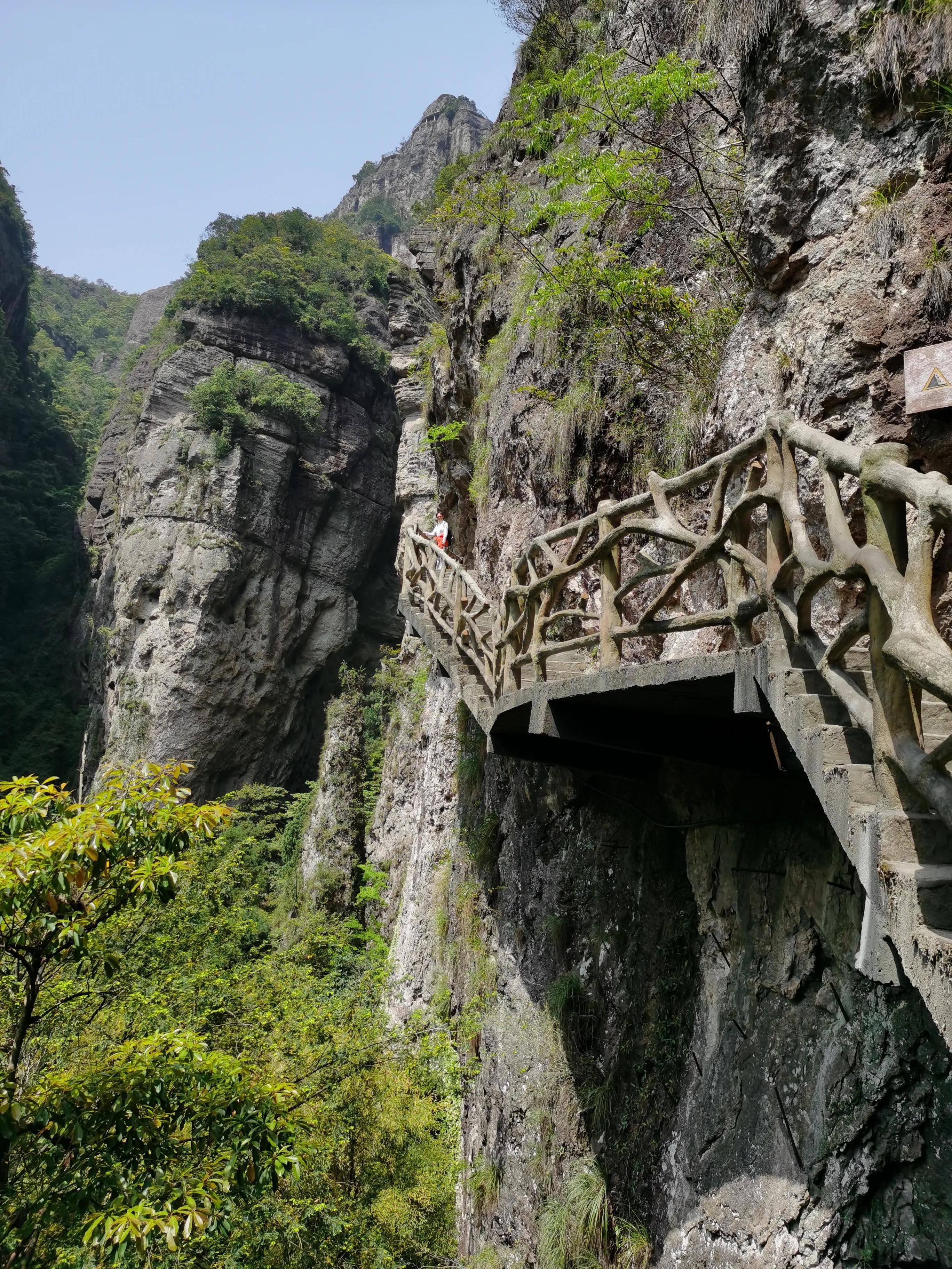 温州雁荡山天下奇秀,雁荡山两日游