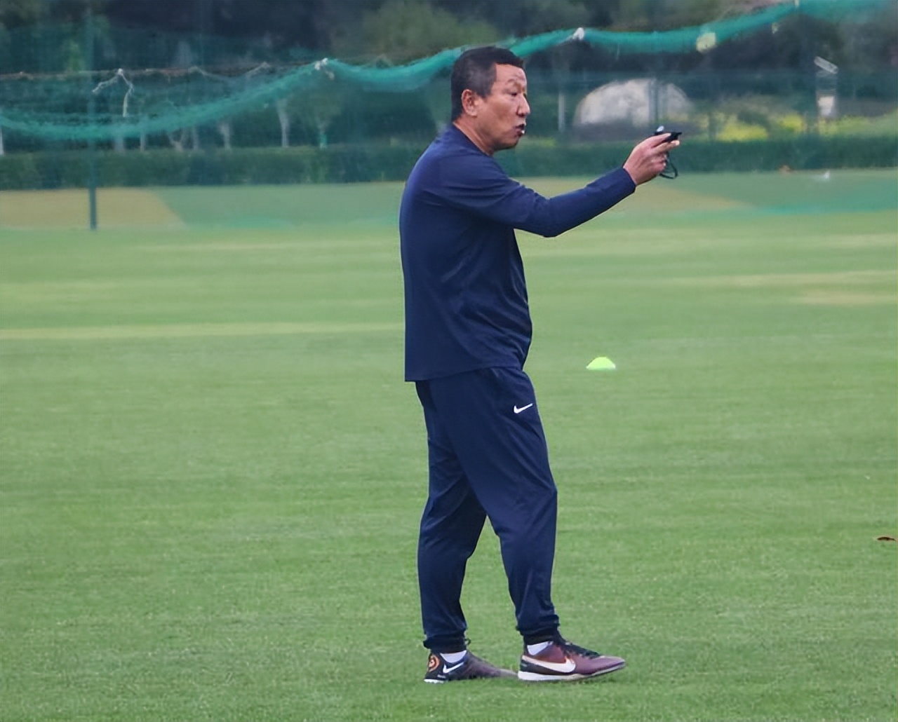 崔康熙和李铁谁是归化之父,中国足协有意崔康熙