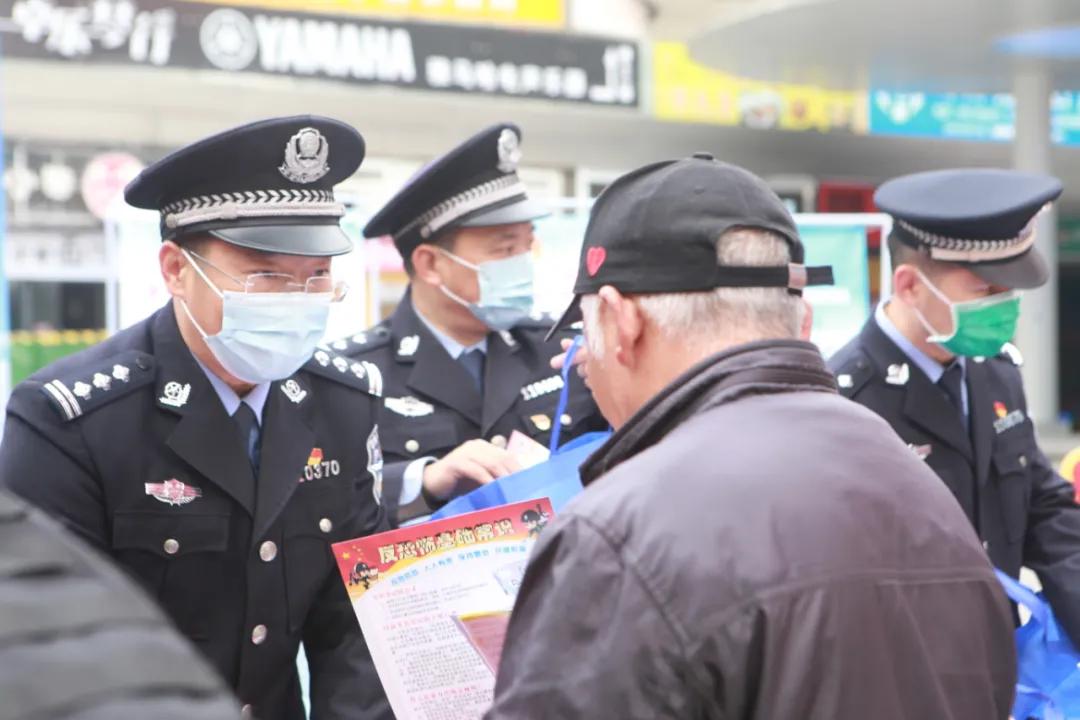 全民反恐怖宣传教育活动工作情况,全民反恐共创平安宣传彩页