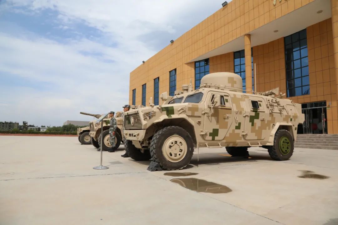 抖音刷屏的解放军营长，获中央军委表彰！