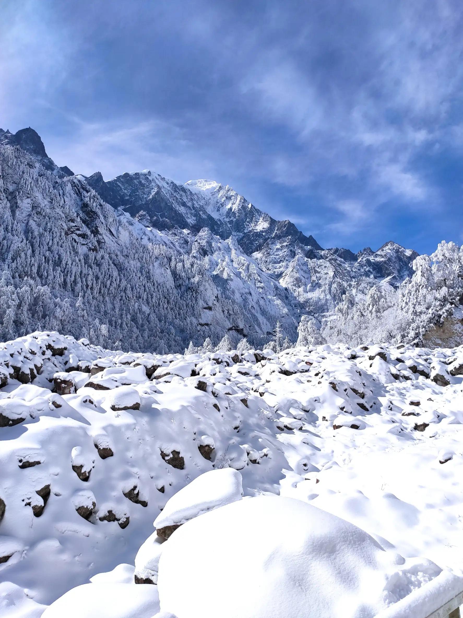 川西雪景旅游地,四川燕子沟旅游攻略