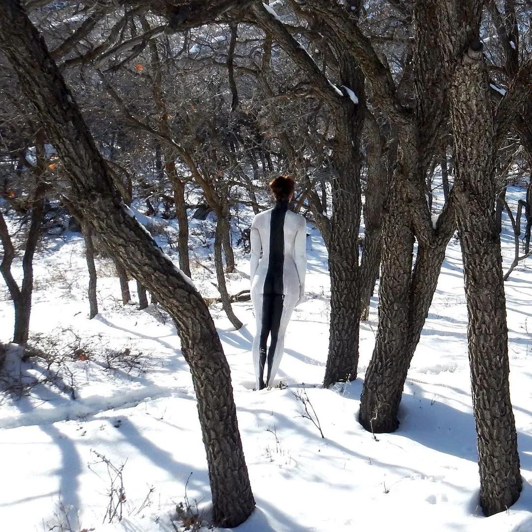 “垃圾创作”狂卖500万，网友忍不住群嘲：污染环境，这也叫艺术