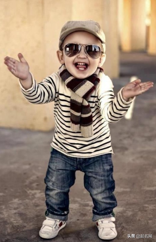 男宝宝名字大气的字,带栩字好听大气的男名字