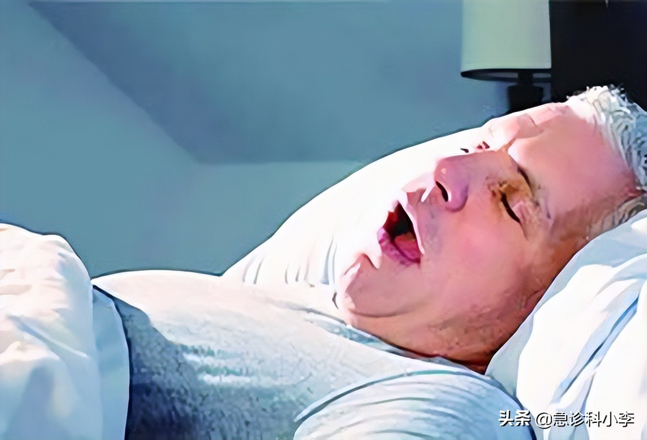 晚上睡觉嘴巴总发干是真的缺水吗,为什么夜晚睡觉嘴巴干