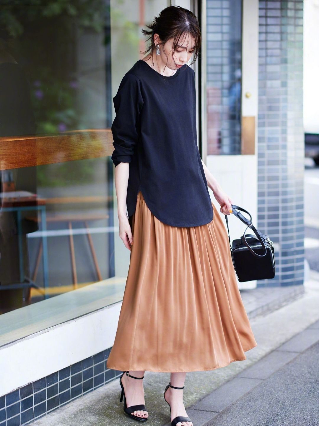 为什么你穿半身裙+高跟凉鞋不好看？日本博主的穿衣秘诀值得学习