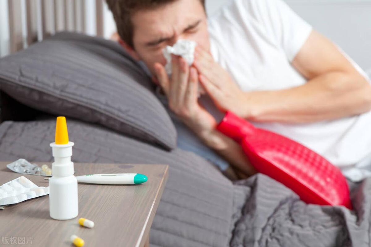 半个月了还是咳嗽，到底要不要去打抗生素？医生：看情况来决定