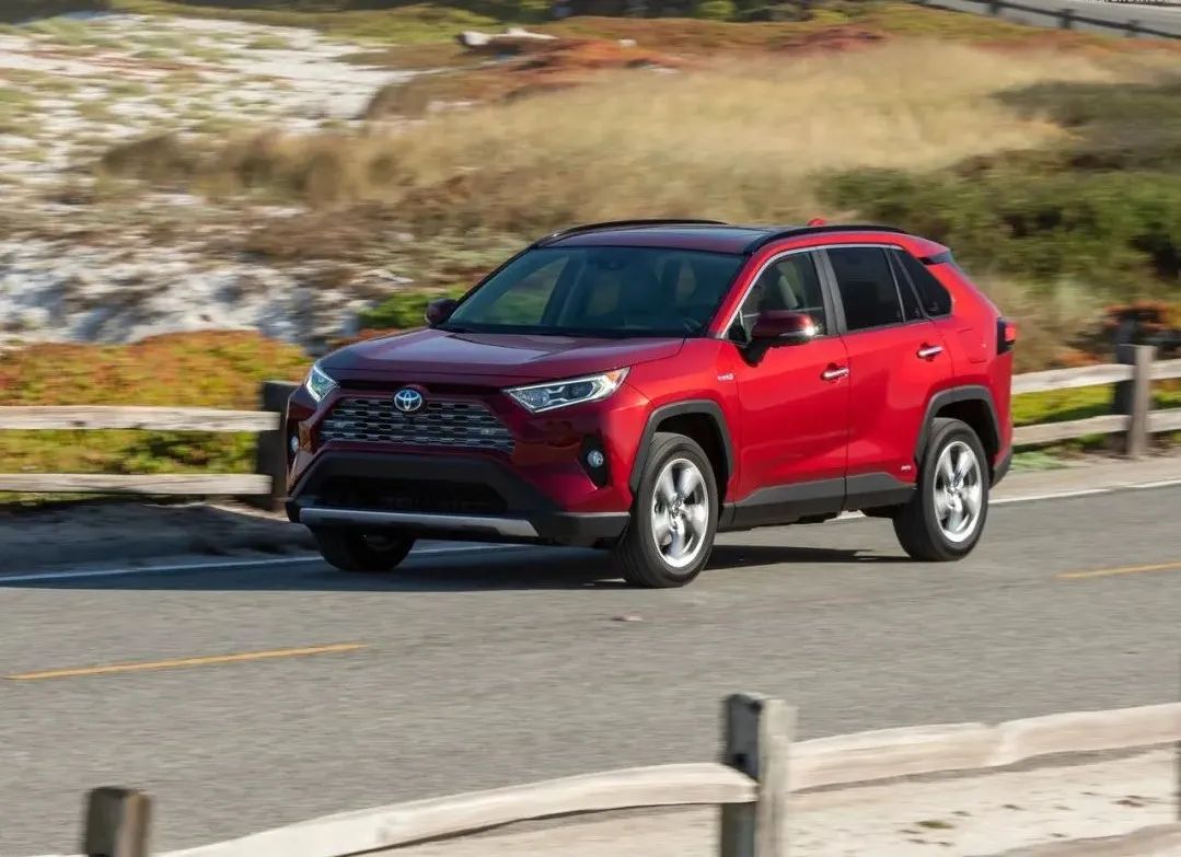 多家车企计划停产燃油车7座混动,在俄罗斯停产的车企