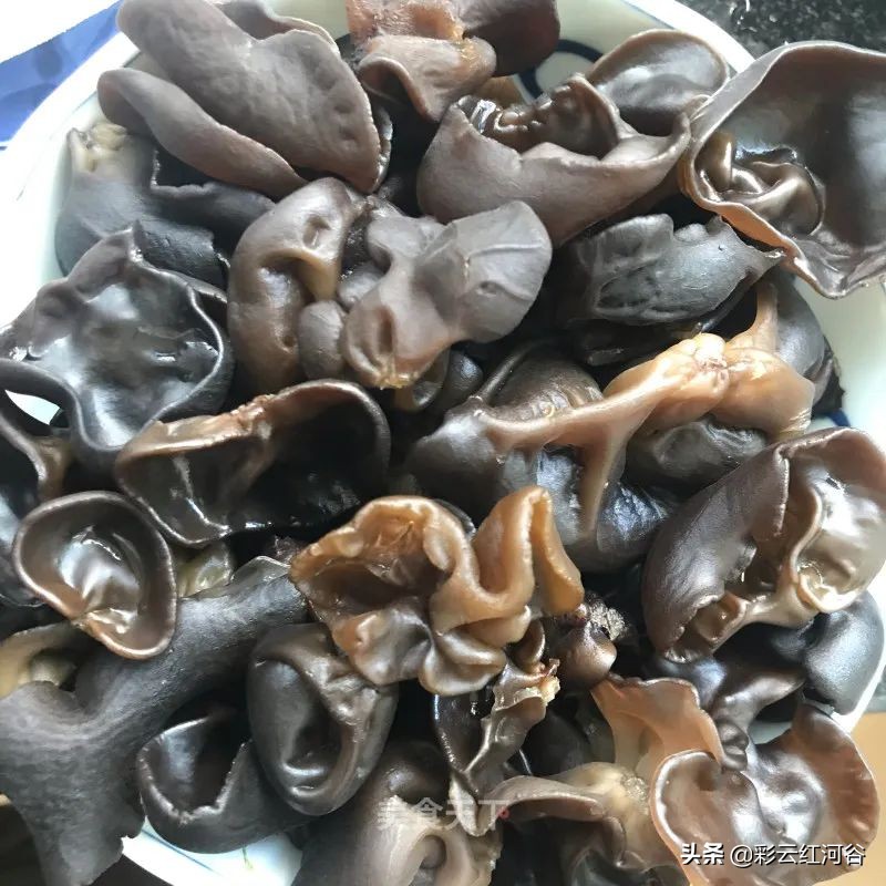 麻辣黑鱼炖豆腐做法,网红黑鱼炖豆腐