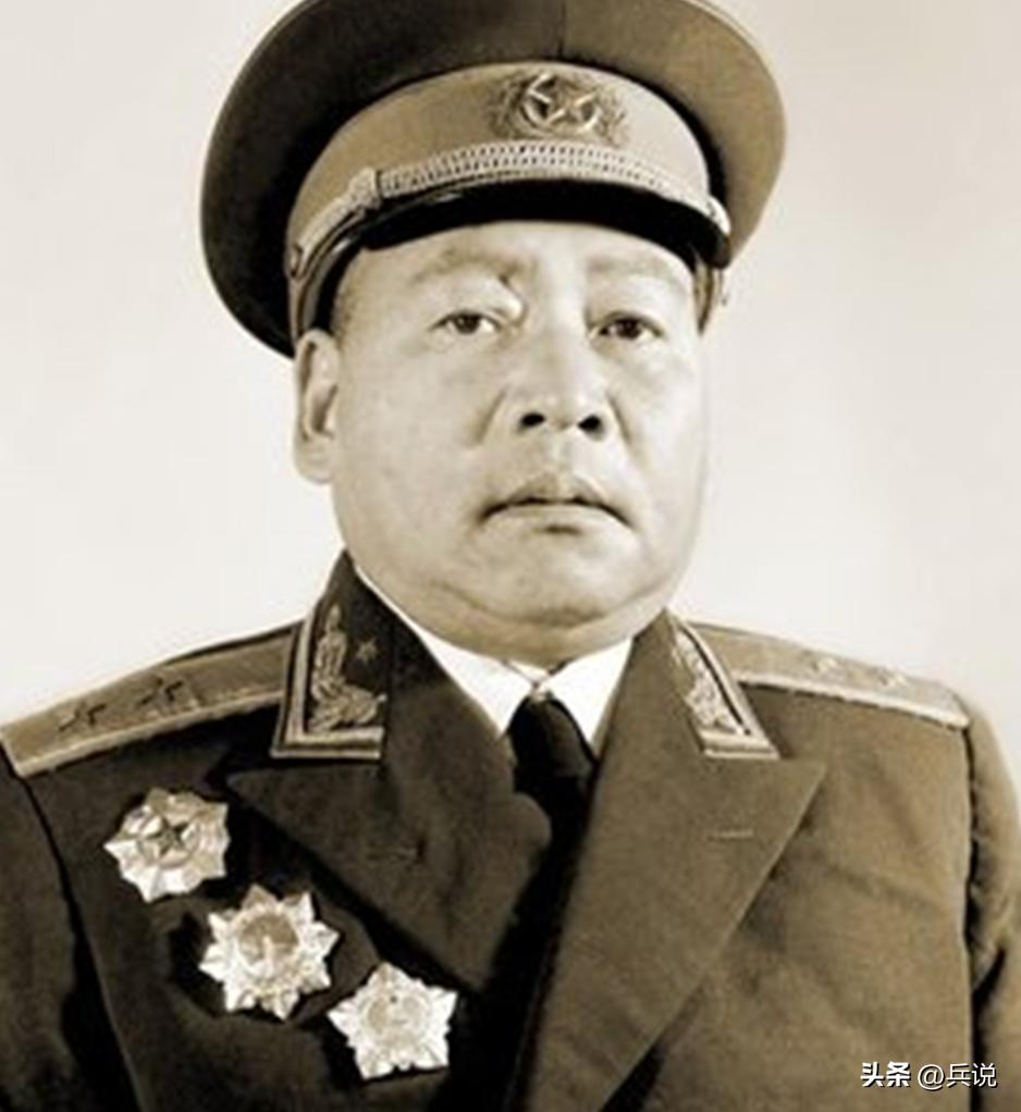 师长壮烈牺牲视频,师长中弹牺牲