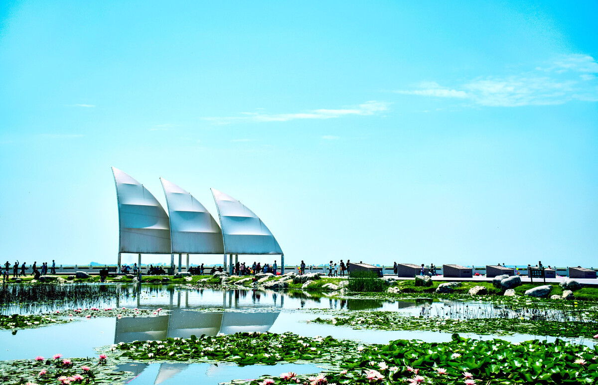 郭进拴｜大美的湖畔明珠