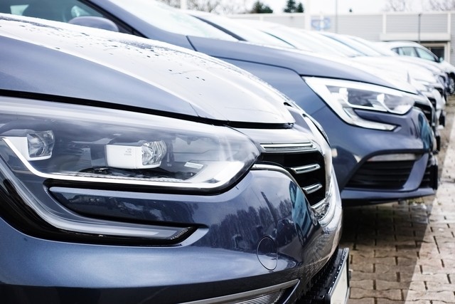 家用汽车30万排行榜前十名,30万左右的油电混动汽车推荐