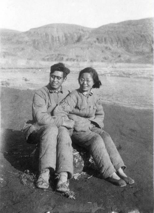 谷建芬老公追悼会,作曲家谷建芬晚年