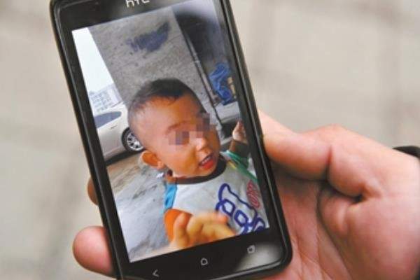 一个十岁的小女孩怎么会做出这样的事情，然而她确实做了