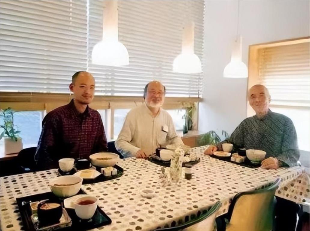 毒教科书插画图片大全,毒教材插画是日本风格吗