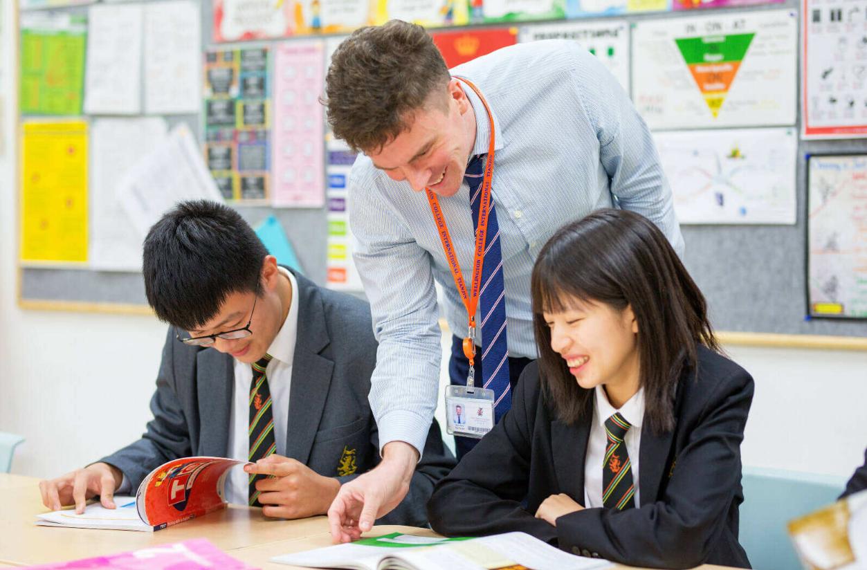 宝马MINI再次为“冰激凌”事件甩锅，“外国人真香”什么时候消除