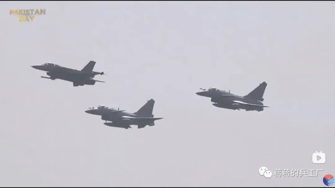 巴基斯坦阅兵有哪些中国装备,巴基斯坦阅兵中式武器