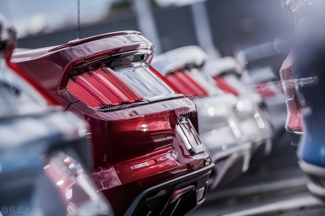 10大冷门赚钱行业,最赚钱的行业小本生意